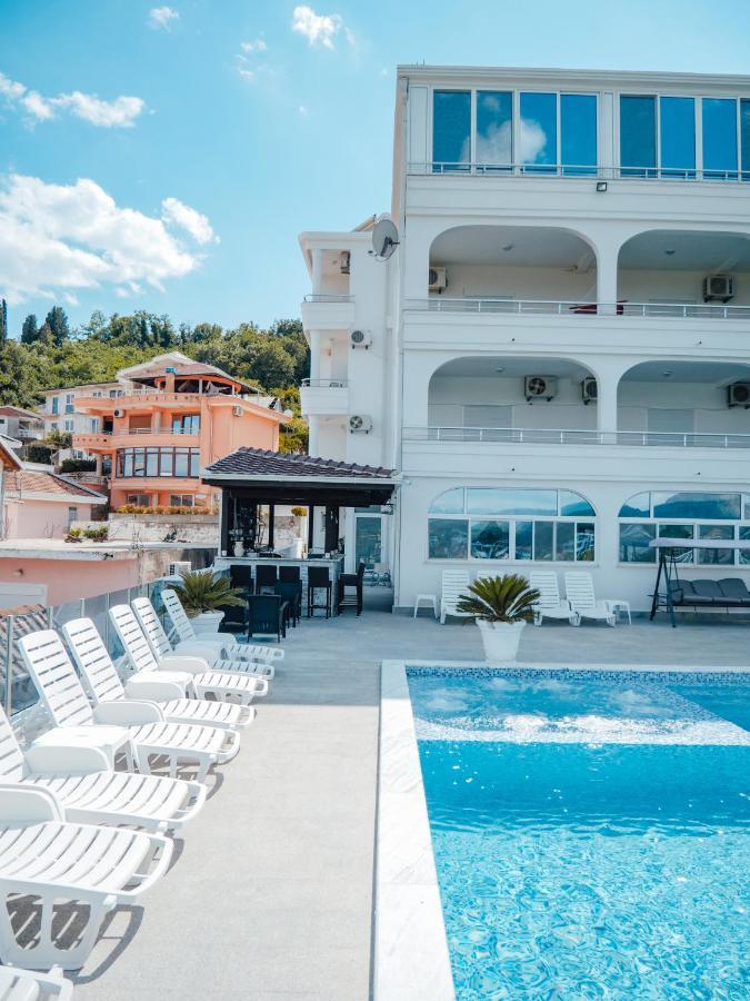 Apartments Gjenashaj Ulcinj Exteriör bild