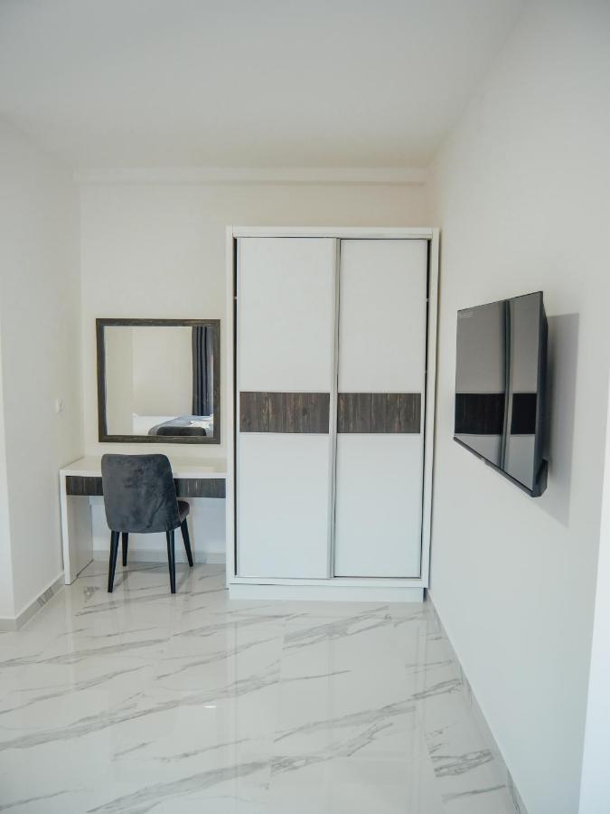 Apartments Gjenashaj Ulcinj Exteriör bild