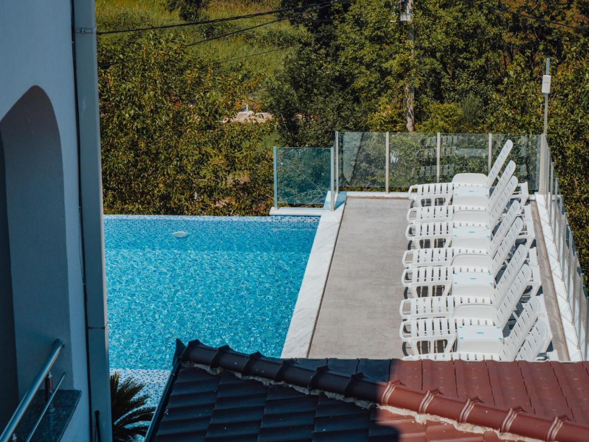 Apartments Gjenashaj Ulcinj Exteriör bild