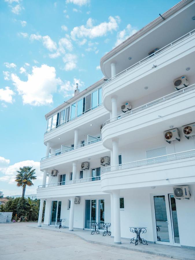 Apartments Gjenashaj Ulcinj Exteriör bild